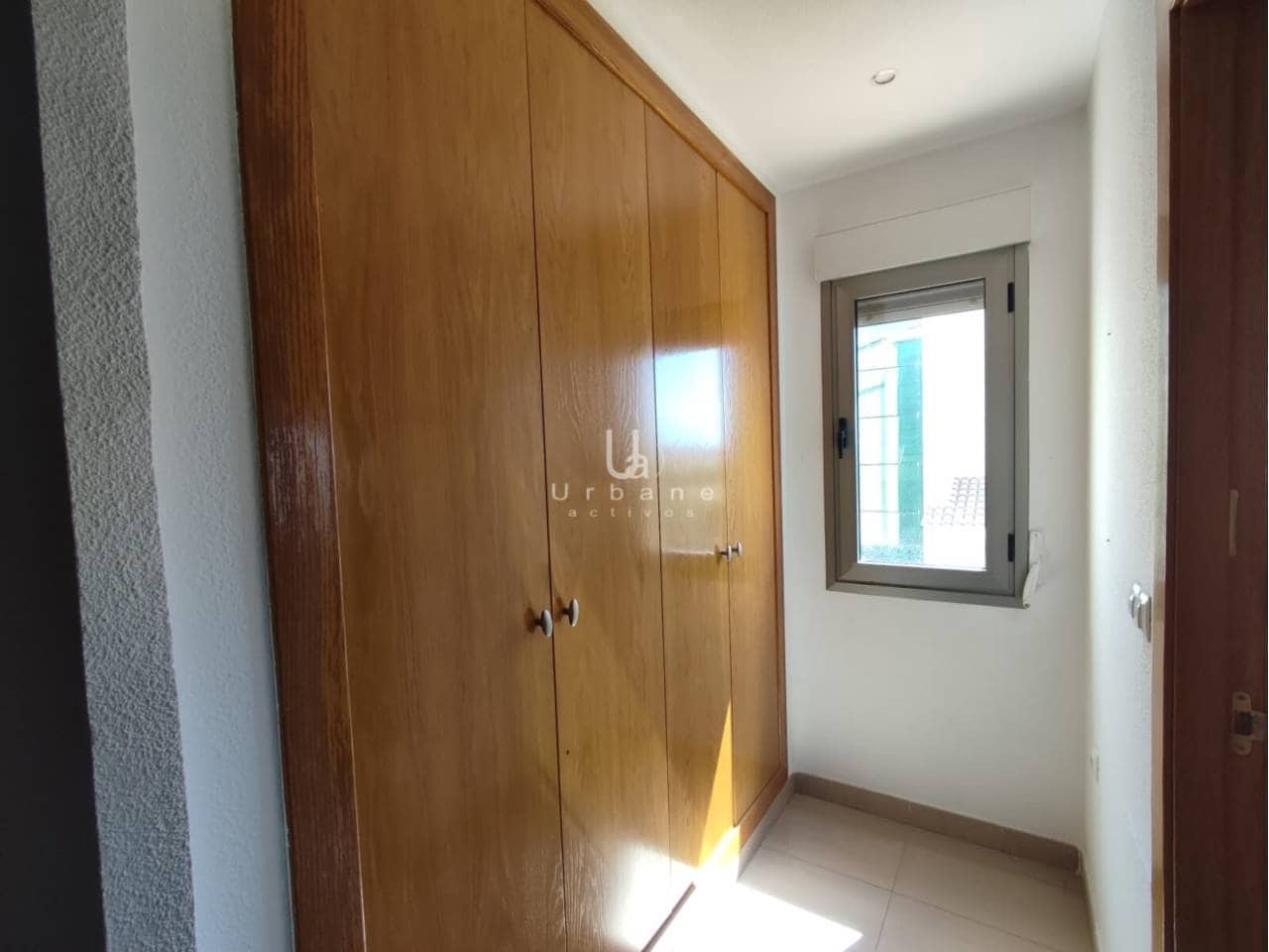 4 bedroom Townhouse for sale in Altorreal with garage - € 359,000 (Ref: 10048593)