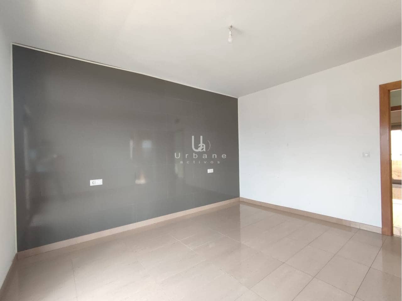 4 bedroom Townhouse for sale in Altorreal with garage - € 359,000 (Ref: 10048593)