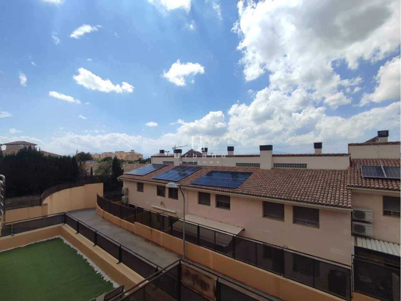 4 bedroom Townhouse for sale in Altorreal with garage - € 359,000 (Ref: 10048593)