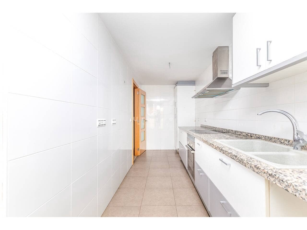 Piso de 3 habitaciones en Alginet en venta con garaje - 105.000 € (Ref: 10054588)