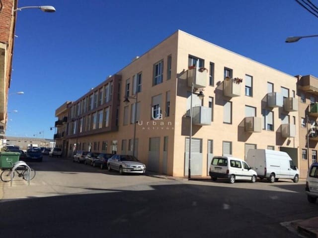 Piso de 3 habitaciones en Alginet en venta con garaje - 105.000 € (Ref: 10054588)