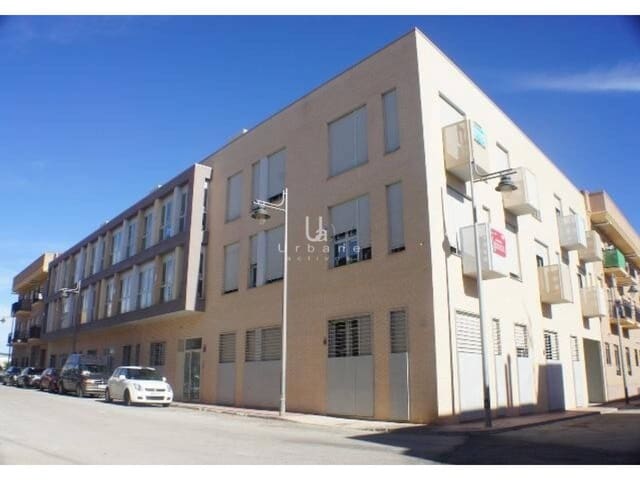 Piso de 3 habitaciones en Alginet en venta con garaje - 105.000 € (Ref: 10054588)