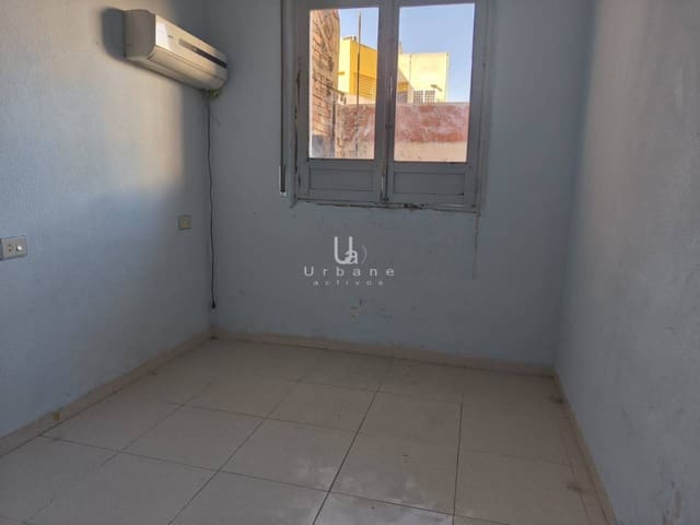 Piso de 3 habitaciones en Espinardo, Murcia ciudad en venta - 110.000 € (Ref: 10057813)