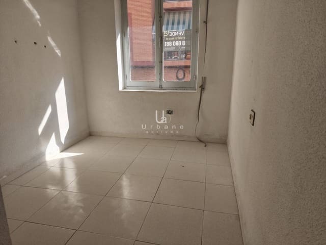 Piso de 3 habitaciones en Espinardo, Murcia ciudad en venta - 110.000 € (Ref: 10057813)
