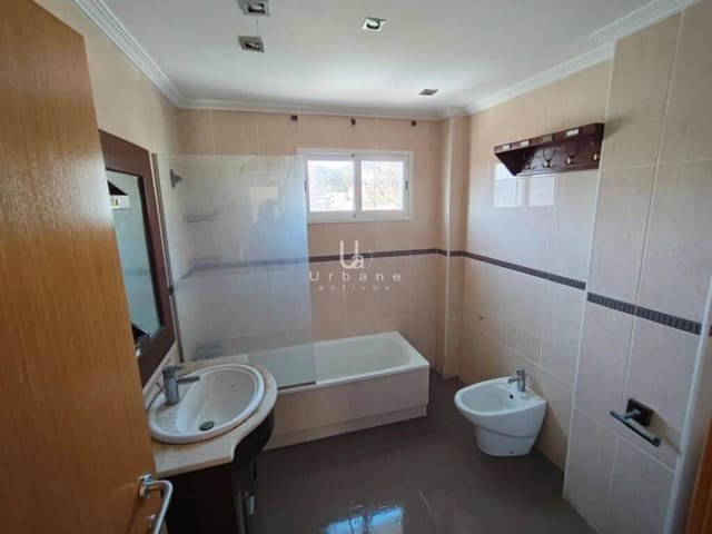 4 sypialnia Dom na sprzedaż w Godelleta - 129 000 € (Ref: 10057816)