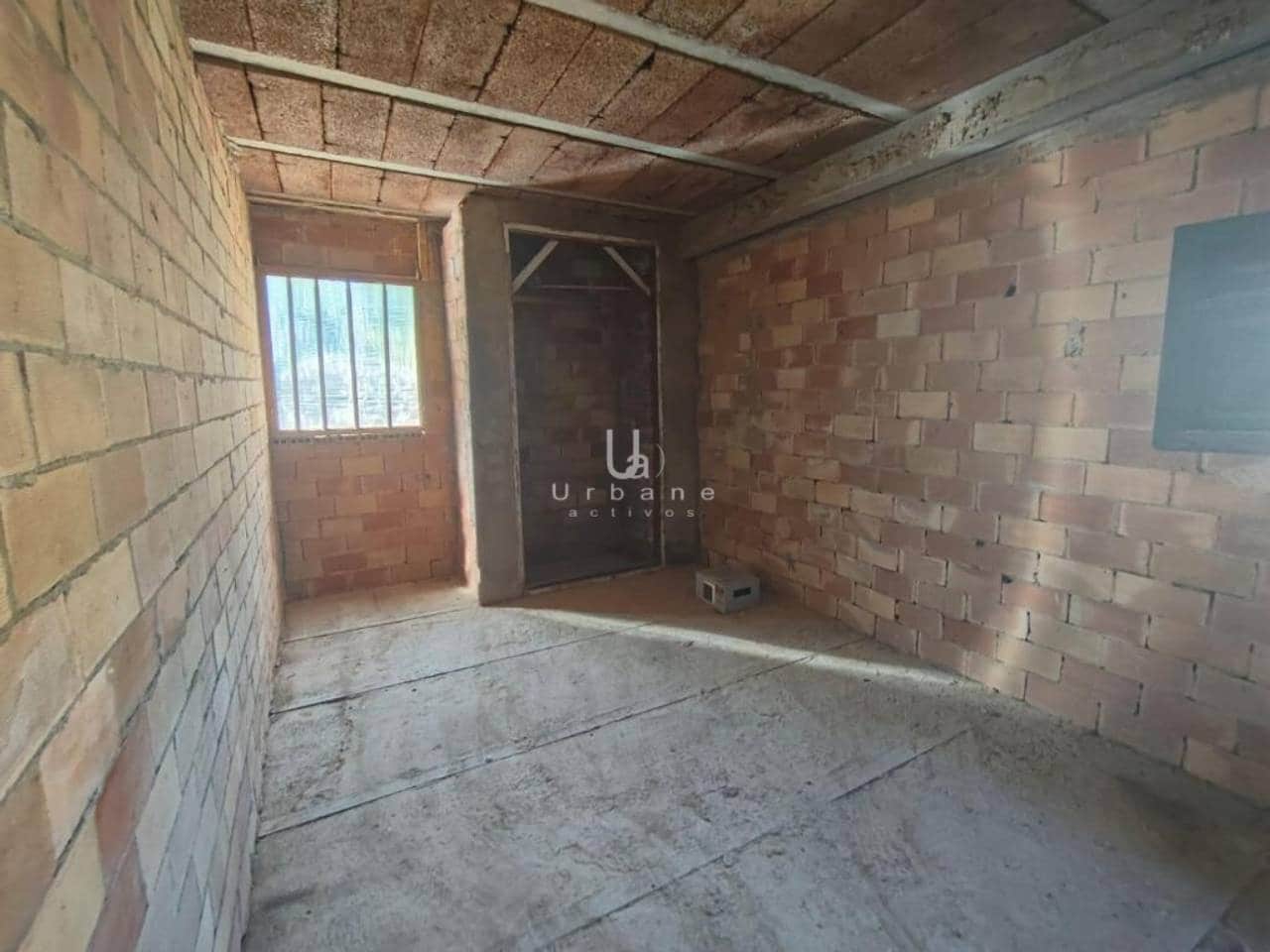 2 slaapkamer Villa te koop in Godelleta - € 145.000 (Ref: 10057817)