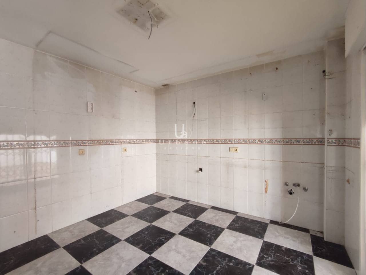 3 chambre Villa/Maison Mitoyenne à vendre à San Jose de la Vega avec garage - 159 000 € (Ref: 10061170)