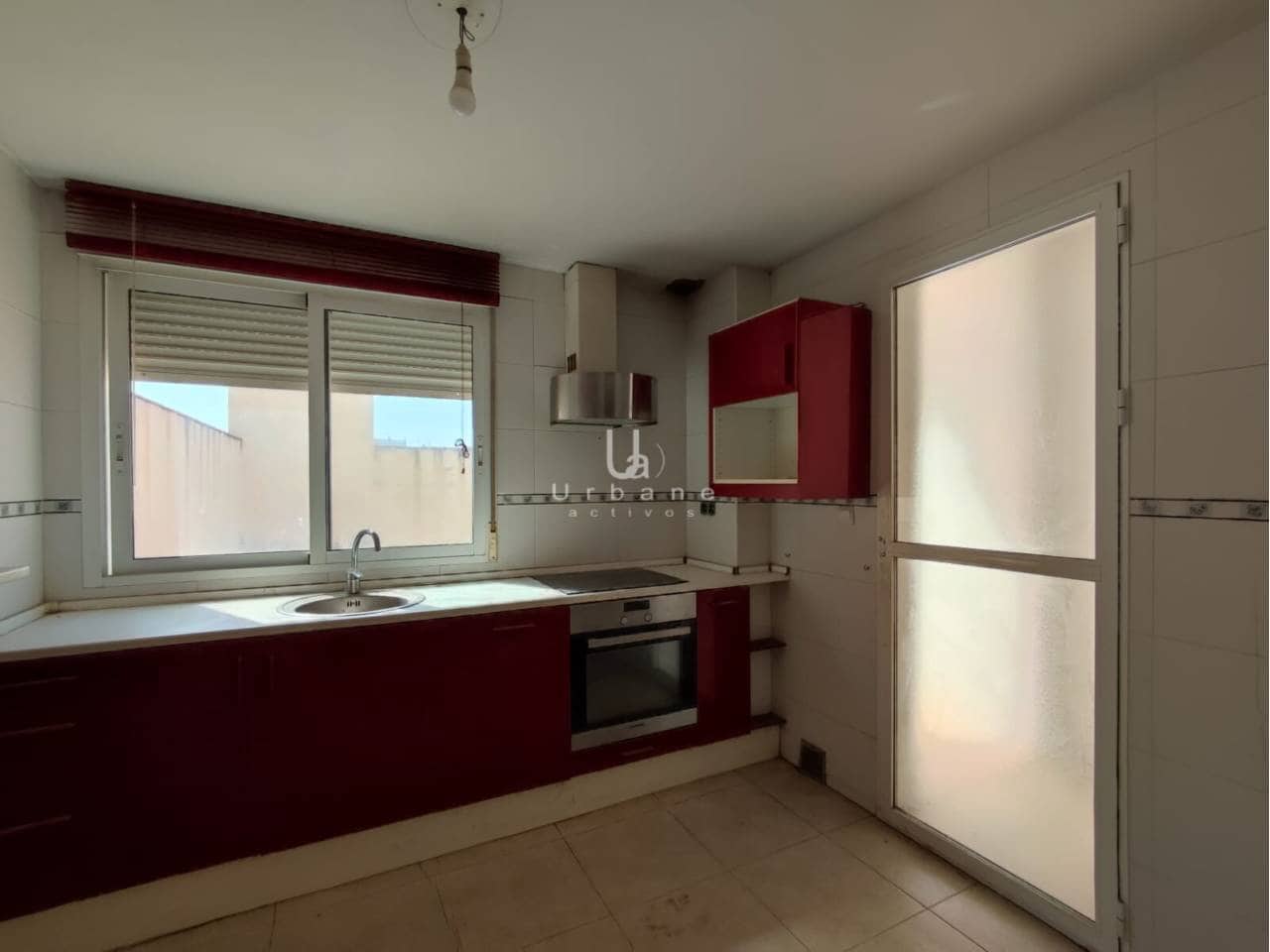 Piso de 3 habitaciones en Alcantarilla en venta con garaje - 145.000 € (Ref: 10061172)