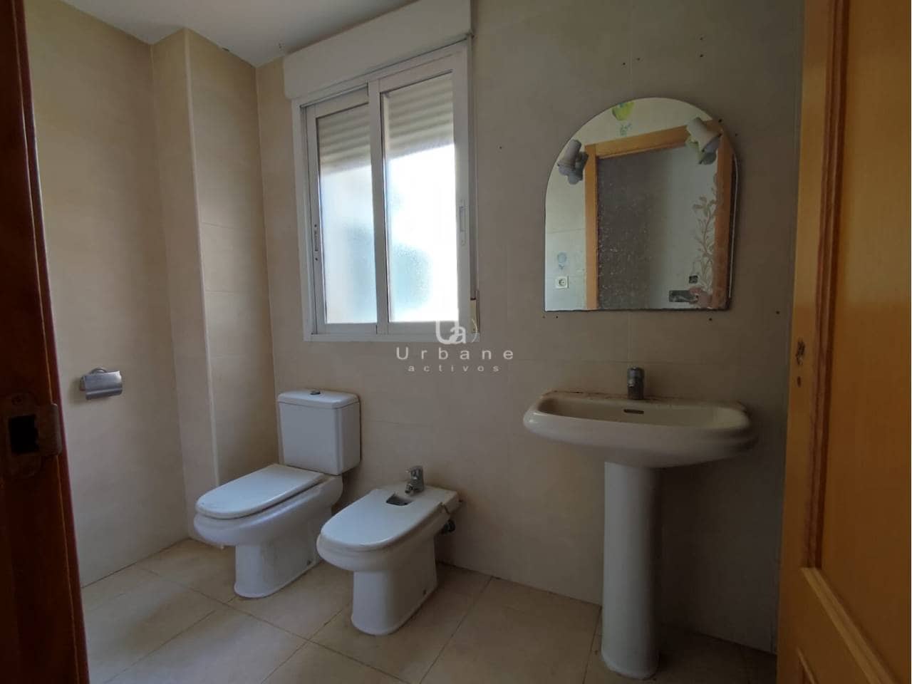 Piso de 3 habitaciones en Alcantarilla en venta con garaje - 145.000 € (Ref: 10061172)