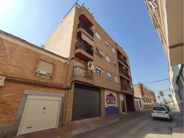 Piso de 3 habitaciones en Alcantarilla en venta con garaje - 145.000 € (Ref: 10061172)
