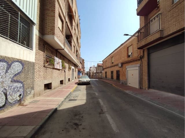 Piso de 3 habitaciones en Alcantarilla en venta con garaje - 145.000 € (Ref: 10061172)