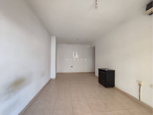 Piso de 3 habitaciones en Alcantarilla en venta con garaje - 145.000 € (Ref: 10061172)