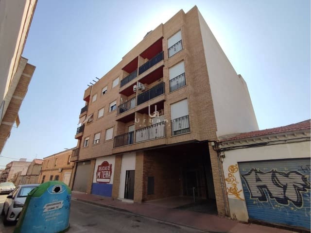 Piso de 3 habitaciones en Alcantarilla en venta con garaje - 145.000 € (Ref: 10061172)