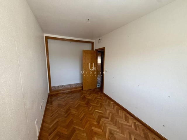 4 soveværelse Rækkehus til salg i Murcia by med garage - € 155.000 (Ref: 10063657)