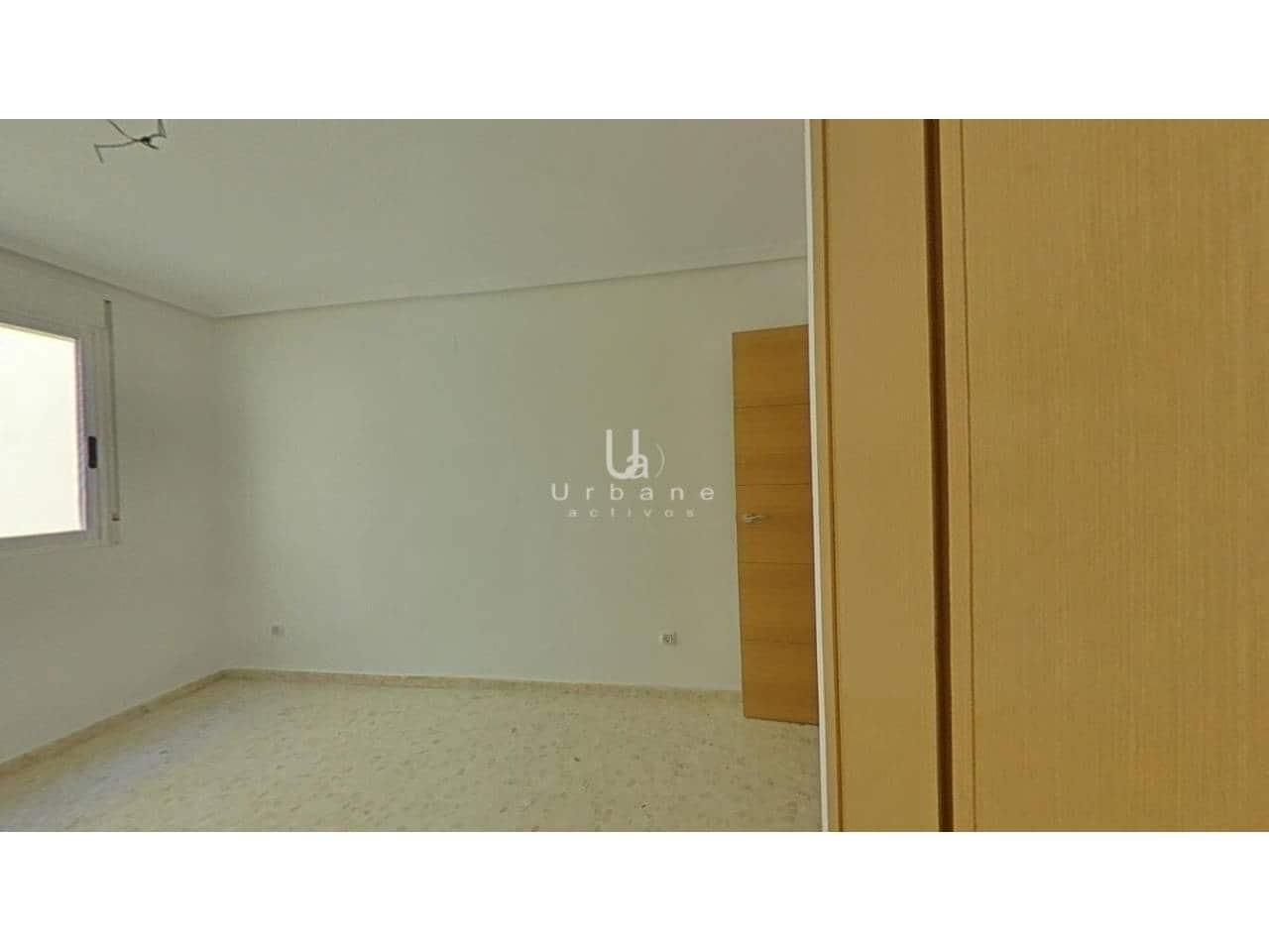3 slaapkamer Flat te koop in Torrent met garage - € 235.000 (Ref: 10097474)