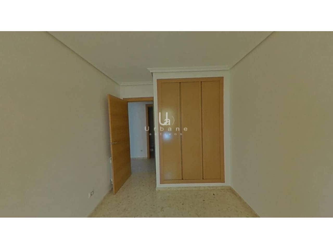 3 slaapkamer Flat te koop in Torrent met garage - € 235.000 (Ref: 10097474)