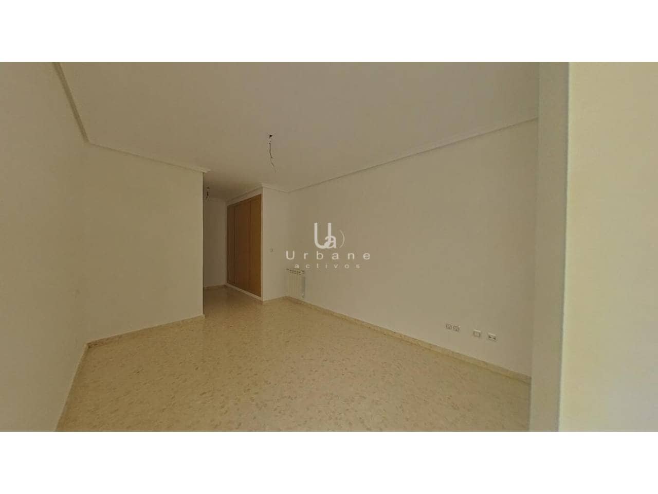 3 slaapkamer Flat te koop in Torrent met garage - € 235.000 (Ref: 10097474)