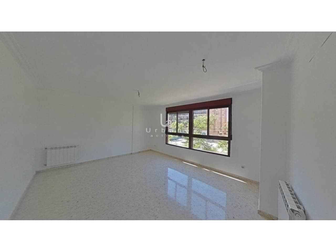 3 slaapkamer Flat te koop in Torrent met garage - € 235.000 (Ref: 10097474)