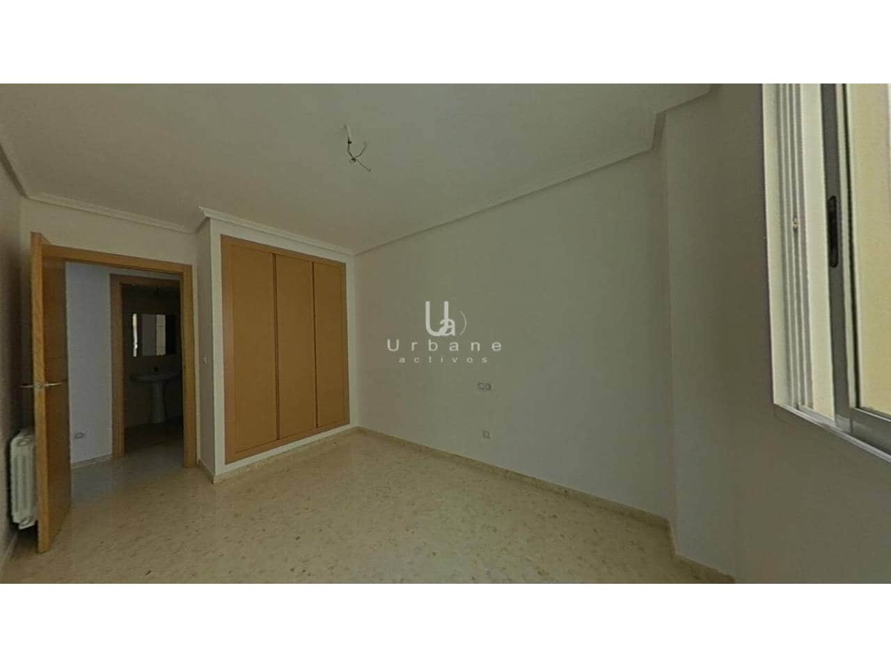 3 slaapkamer Flat te koop in Torrent met garage - € 235.000 (Ref: 10097474)