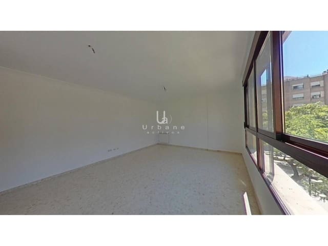 3 slaapkamer Flat te koop in Torrent met garage - € 235.000 (Ref: 10097474)