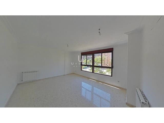 3 slaapkamer Flat te koop in Torrent met garage - € 235.000 (Ref: 10097474)
