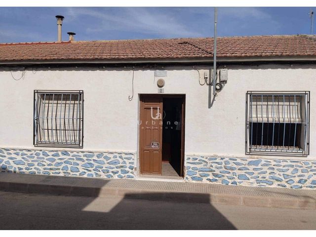 3 slaapkamer Appartement te koop in Avileses, Murcia stad met garage - € 99.000 (Ref: 10114610)