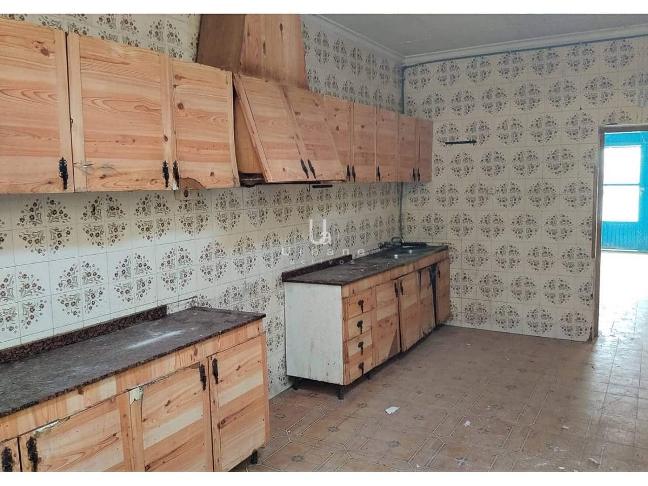3 slaapkamer Appartement te koop in Avileses met garage - € 99.000 (Ref: 10114610)