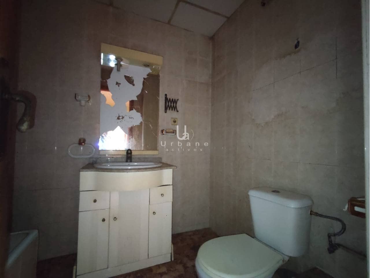 Piso de 3 habitaciones en Santiago de la Ribera en venta - 126.500 € (Ref: 10127480)