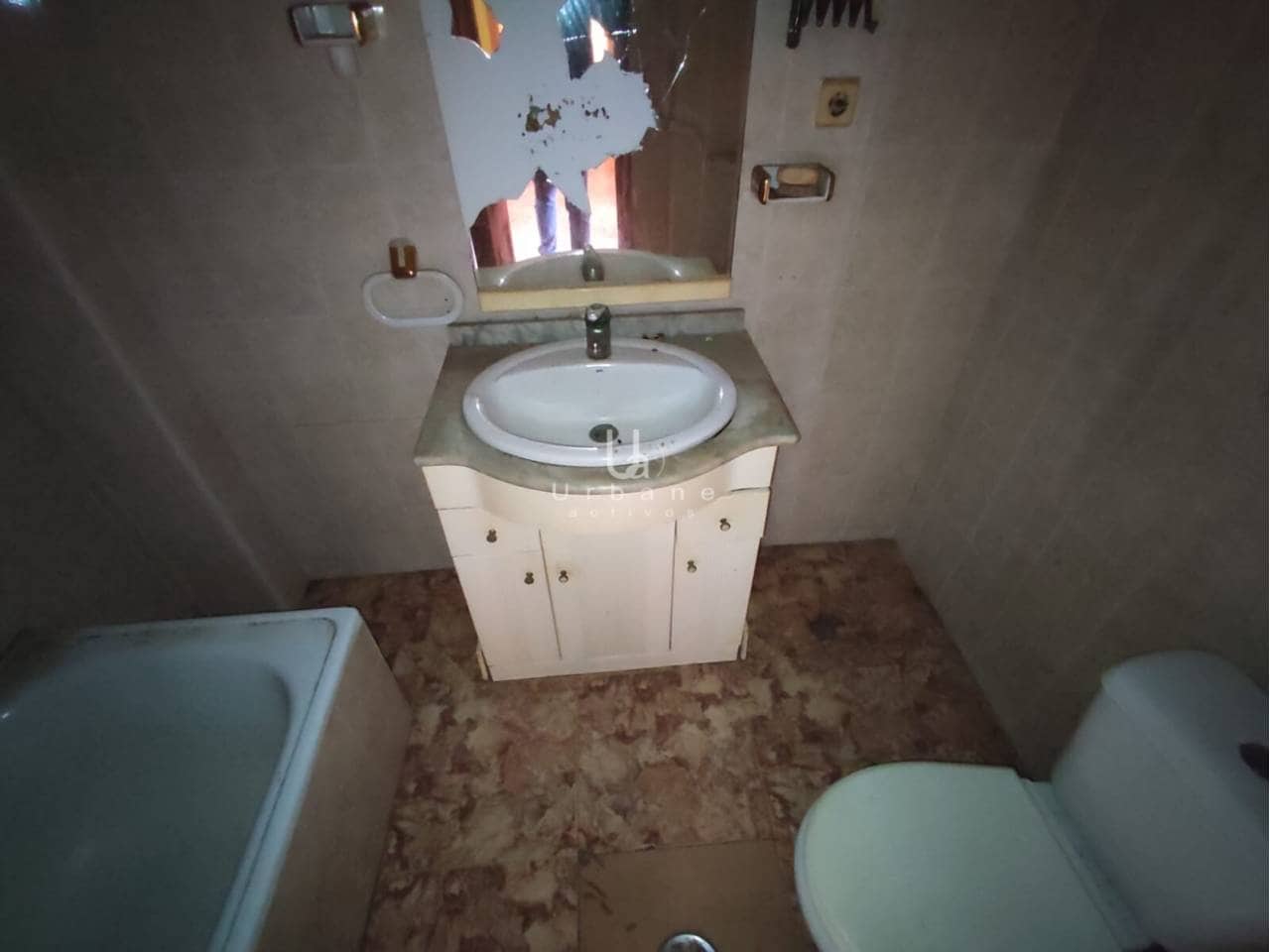 Piso de 3 habitaciones en Santiago de la Ribera en venta - 126.500 € (Ref: 10127480)