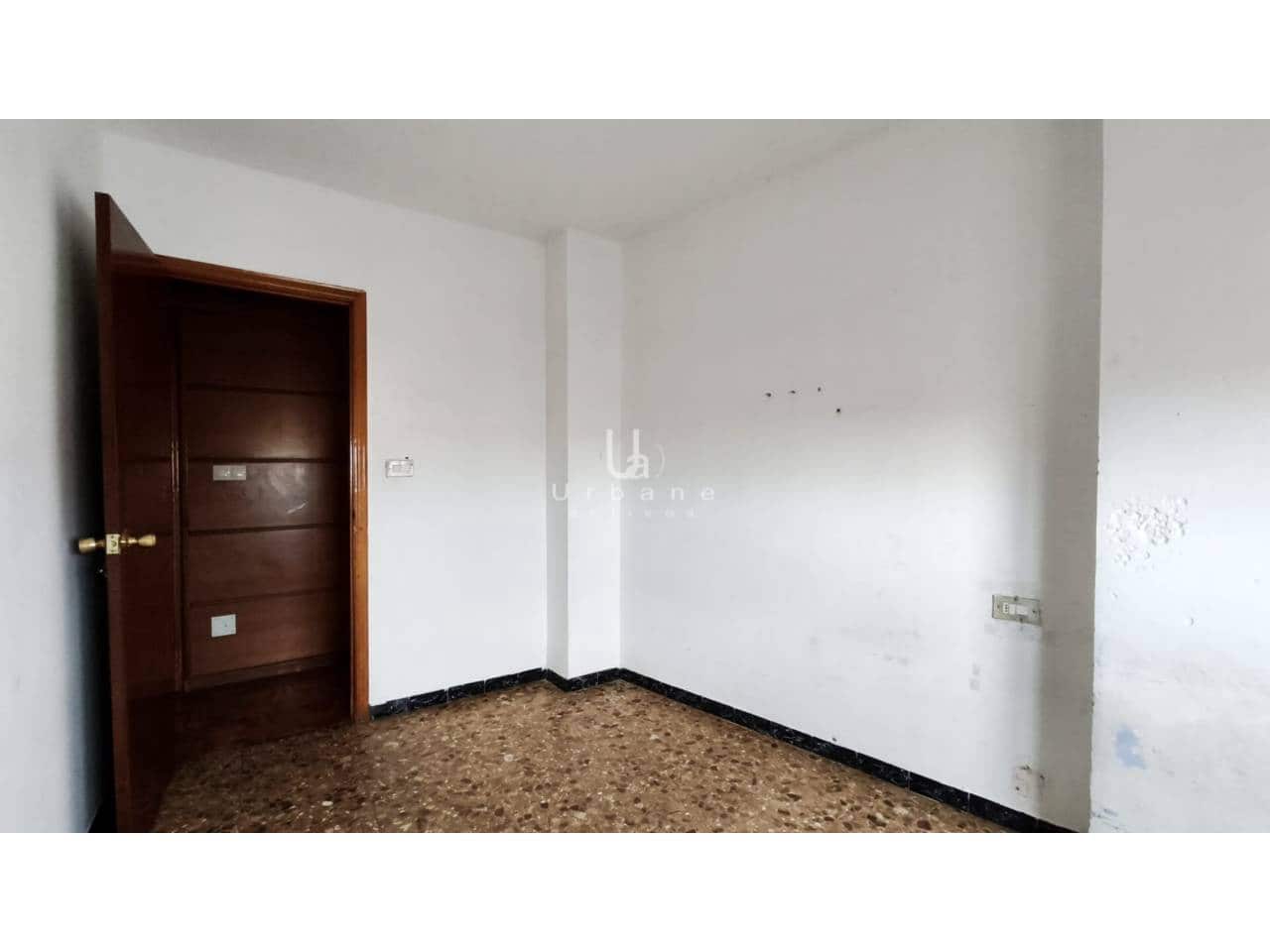 4 quarto Apartamento para venda em Archena - 92 000 € (Ref: 10131076)