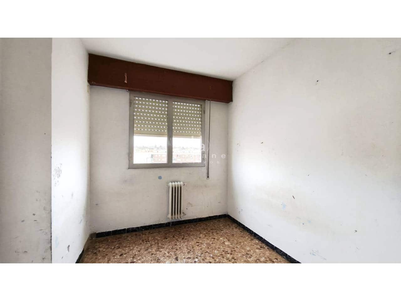 4 quarto Apartamento para venda em Archena - 92 000 € (Ref: 10131076)
