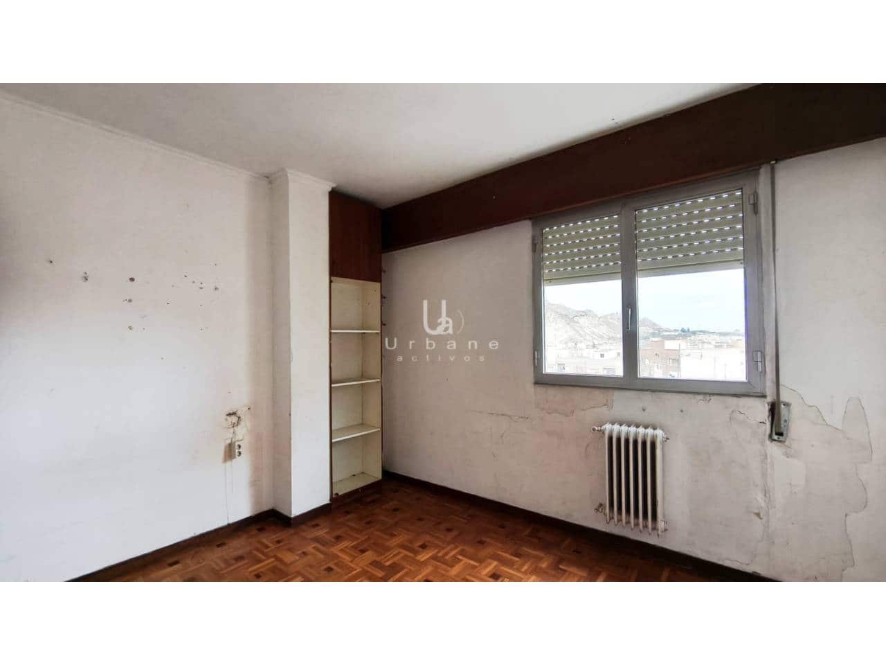 4 quarto Apartamento para venda em Archena - 92 000 € (Ref: 10131076)