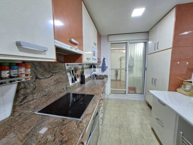 5 quarto Moradia em Banda para venda em Puente Tocinos, Múrcia cidade com garagem - 295 000 € (Ref: 10135326)