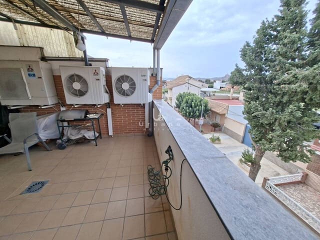 5 quarto Moradia em Banda para venda em Puente Tocinos, Múrcia cidade com garagem - 295 000 € (Ref: 10135326)