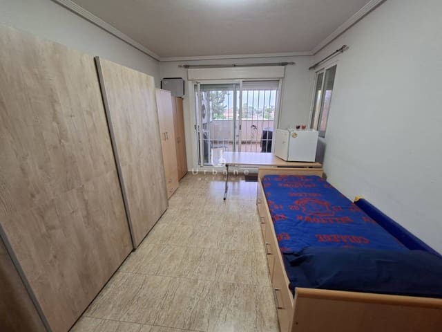 5 quarto Moradia em Banda para venda em Puente Tocinos, Múrcia cidade com garagem - 295 000 € (Ref: 10135326)