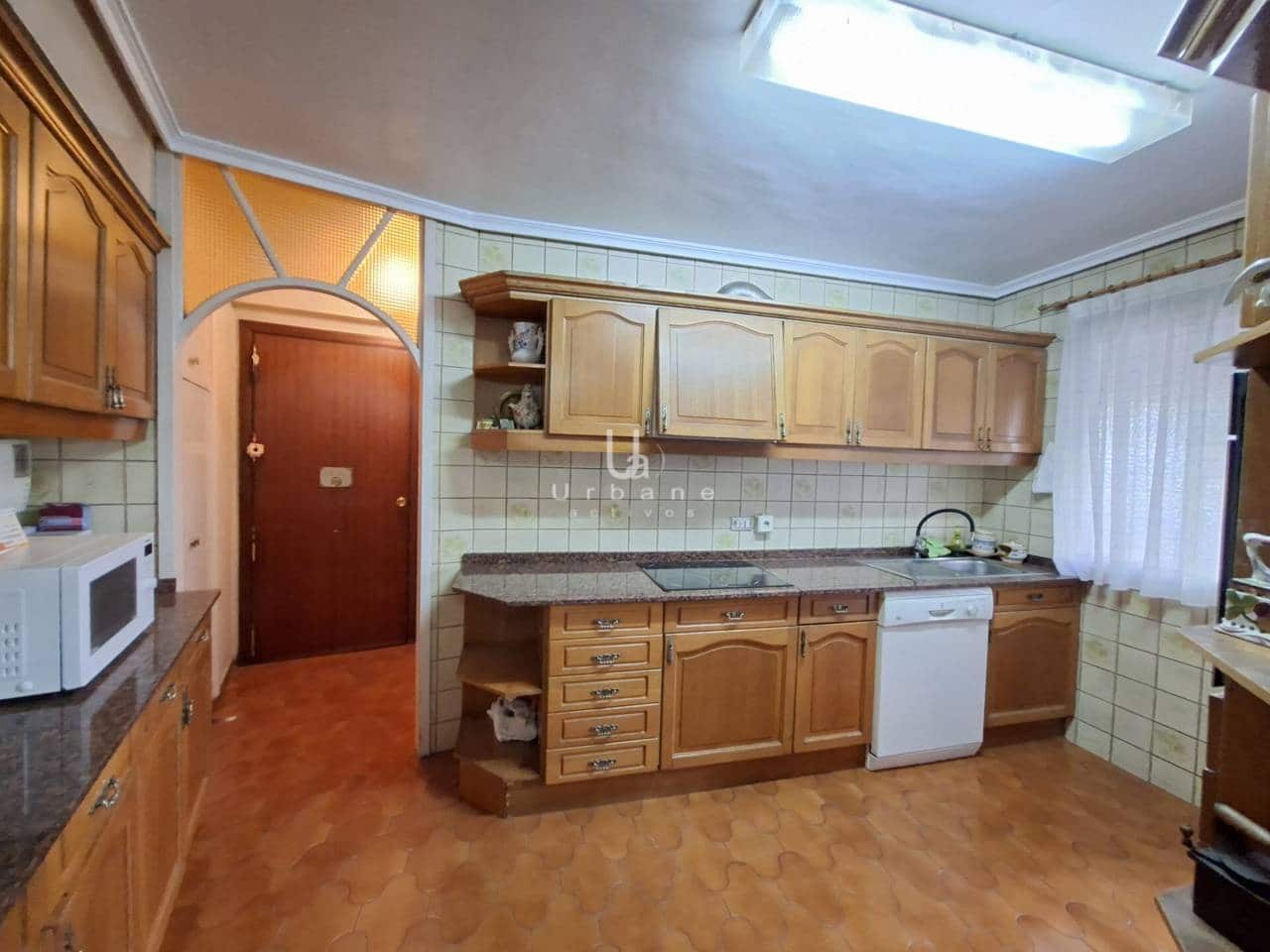 5 bedroom Flat for sale in Murcia city with garage - € 425,000 (Ref: 10160797)