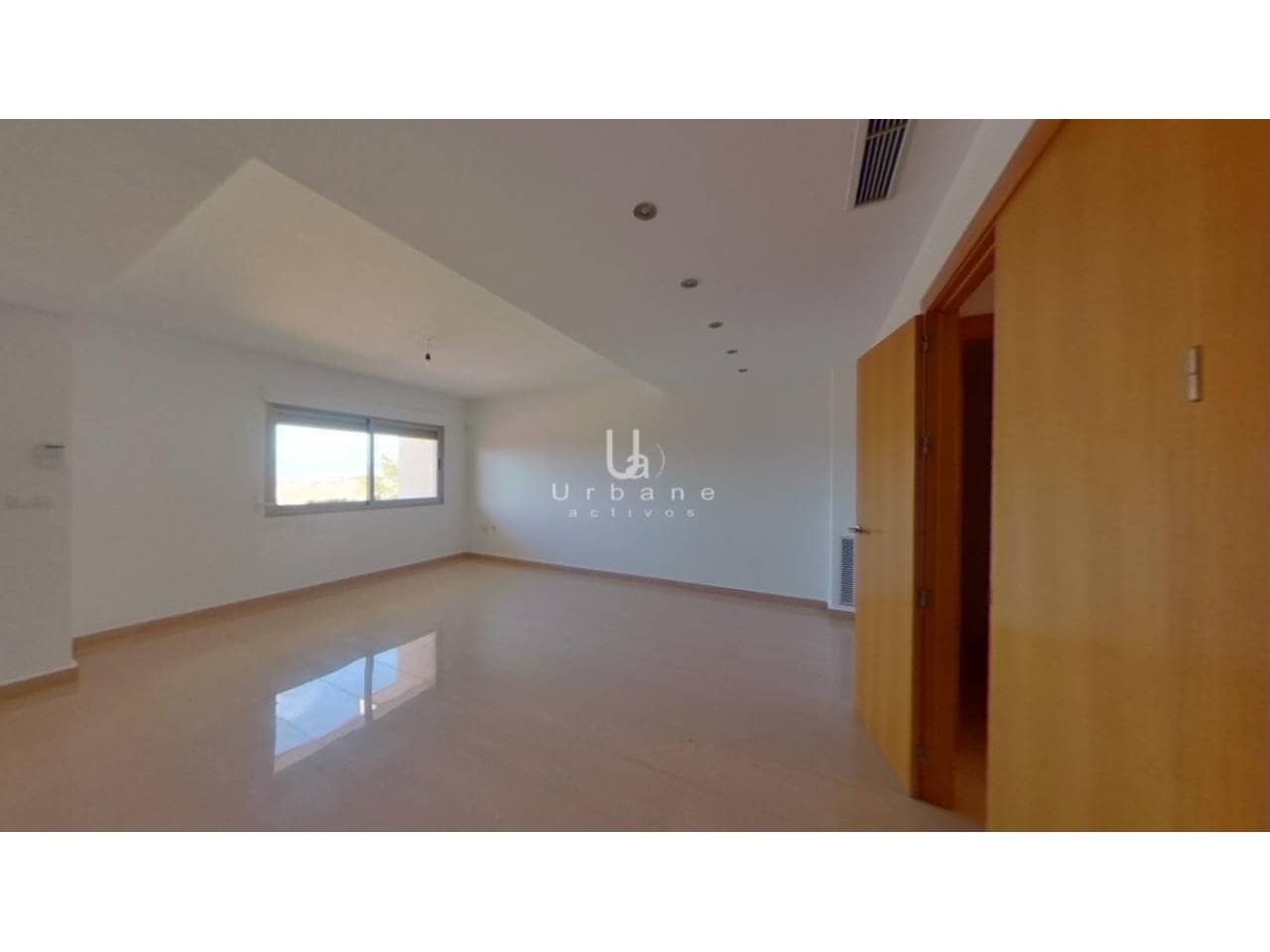 4 Zimmer Wohnung zu verkaufen in Altorreal mit Garage - 292.000 € (Ref: 10176166)