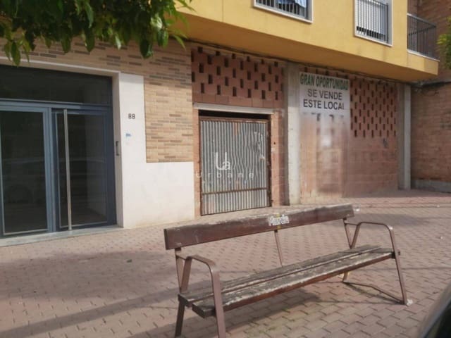 Erhverv til salg i El Raal, Murcia by - € 74.000 (Ref: 7474870)