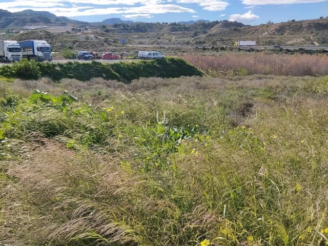 Tontti myytävänä paikassa Cañada de San Pedro, Murcia kaupunki - 20 000 € (Ref: 7474931)