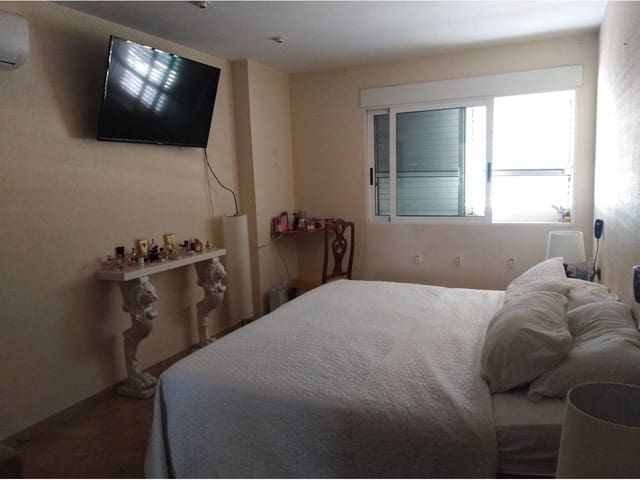 5 soverom Villa til salgs i La Alcayna, Molina de Segura med svømmebasseng garasje - € 330 000 (Ref: 7474951)