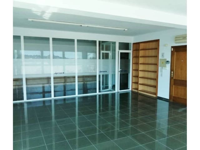 Office for sale in Alzira - € 35,000 (Ref: 7513557)
