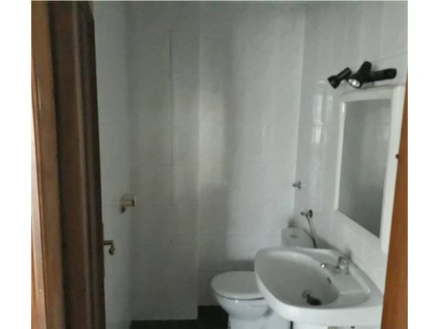 Office for sale in Alzira - € 35,000 (Ref: 7513557)