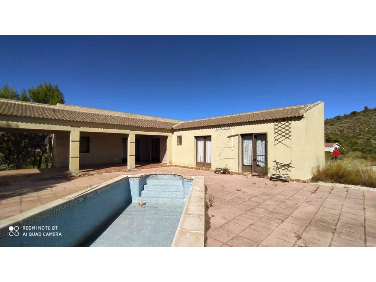 9 soveværelse Finca/Landehus til salg i Caravaca de la Cruz med swimmingpool garage - € 450.000 (Ref: 7524364)