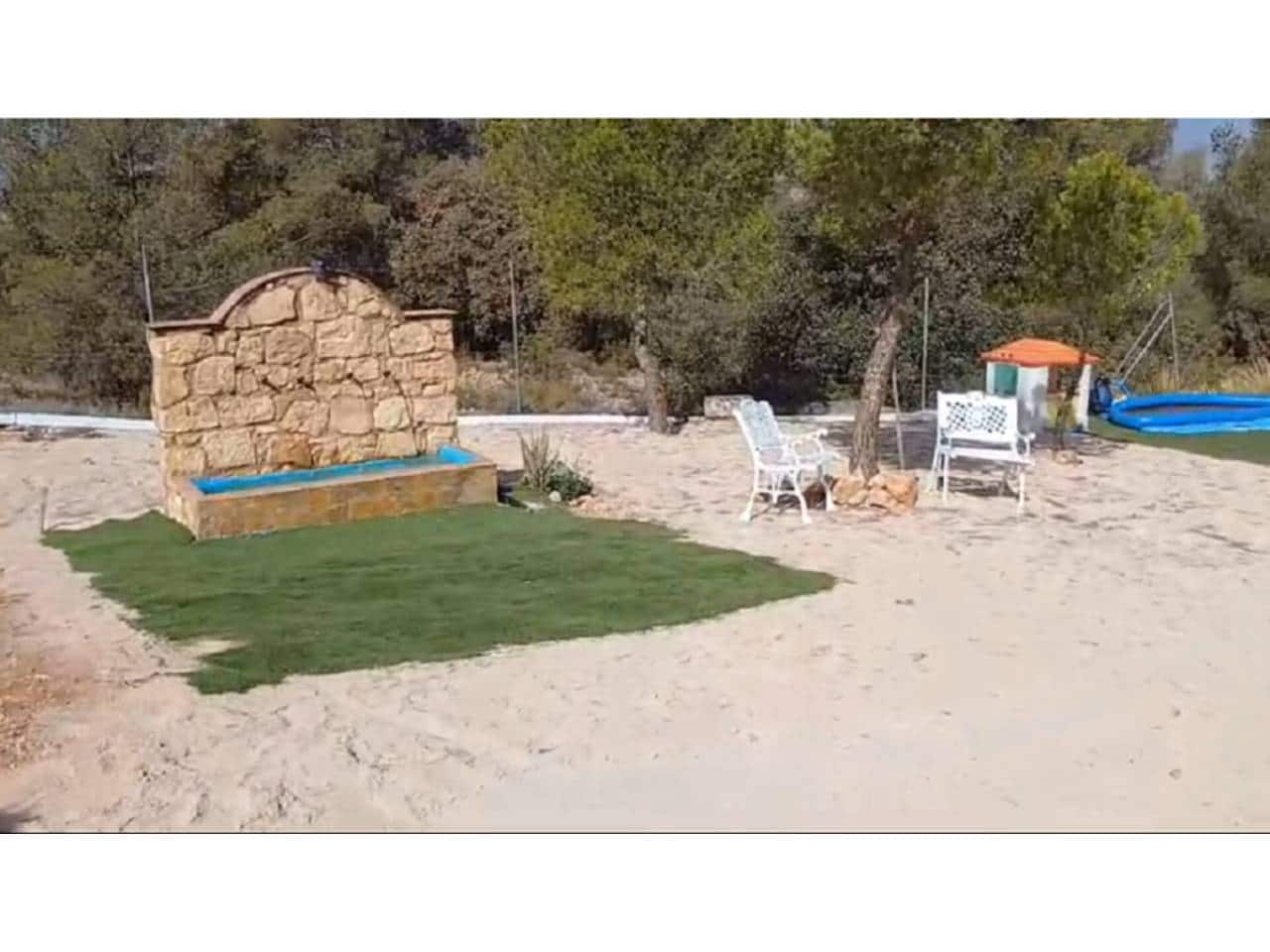 9 soveværelse Finca/Landehus til salg i Caravaca de la Cruz med swimmingpool garage - € 450.000 (Ref: 7524364)