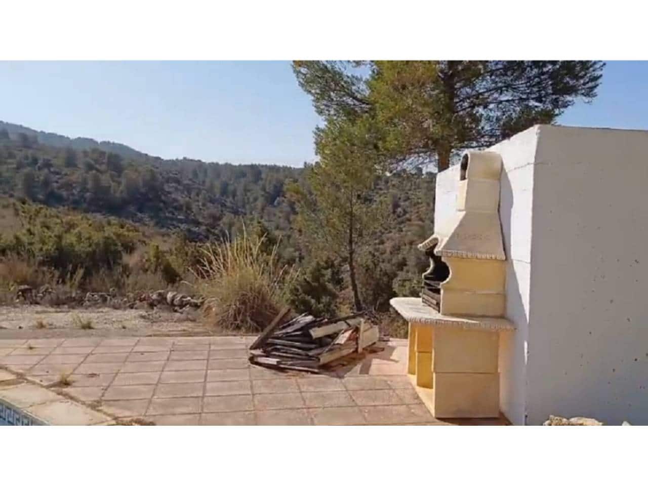 9 soveværelse Finca/Landehus til salg i Caravaca de la Cruz med swimmingpool garage - € 450.000 (Ref: 7524364)