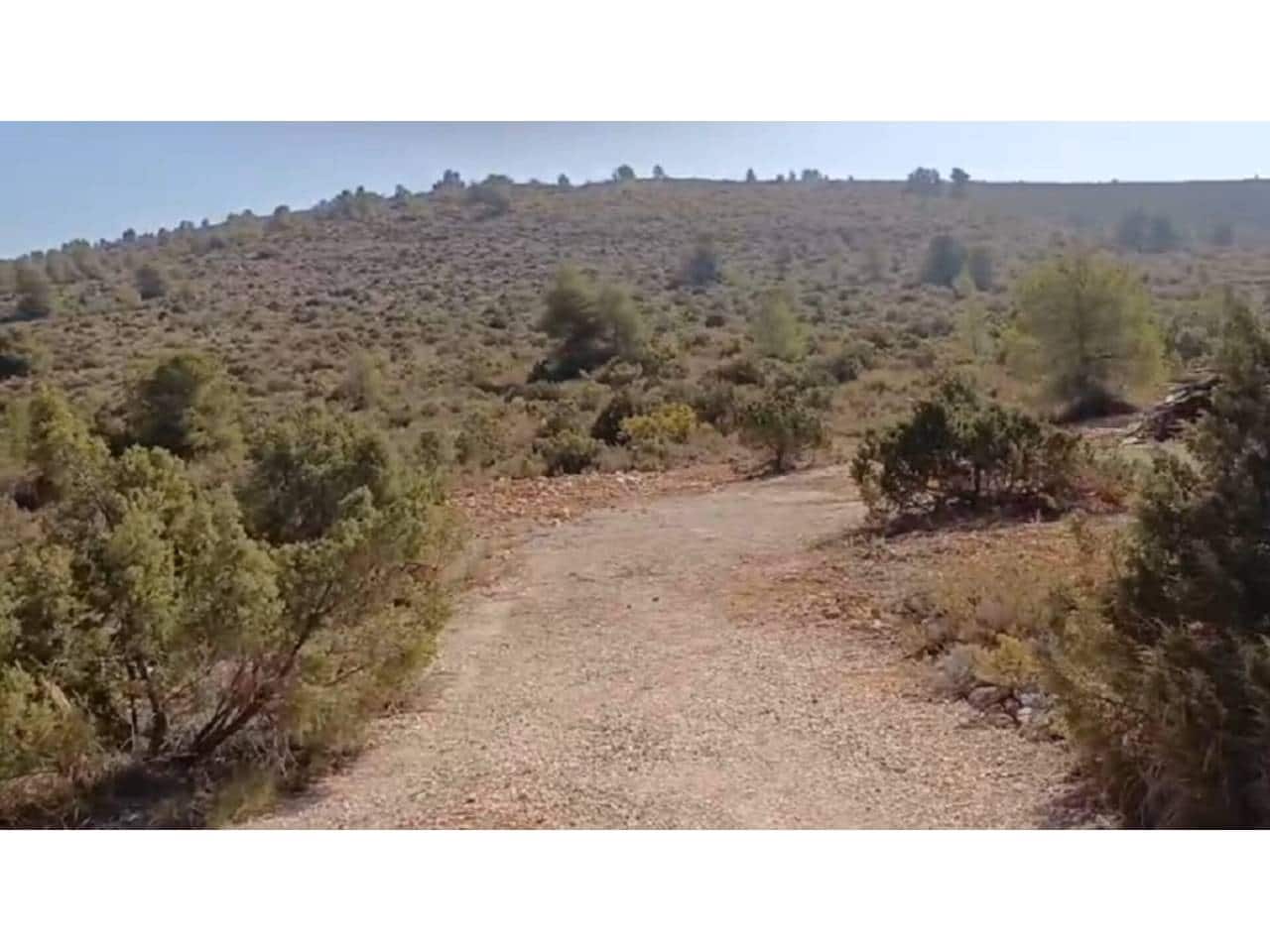 9 soveværelse Finca/Landehus til salg i Caravaca de la Cruz med swimmingpool garage - € 450.000 (Ref: 7524364)