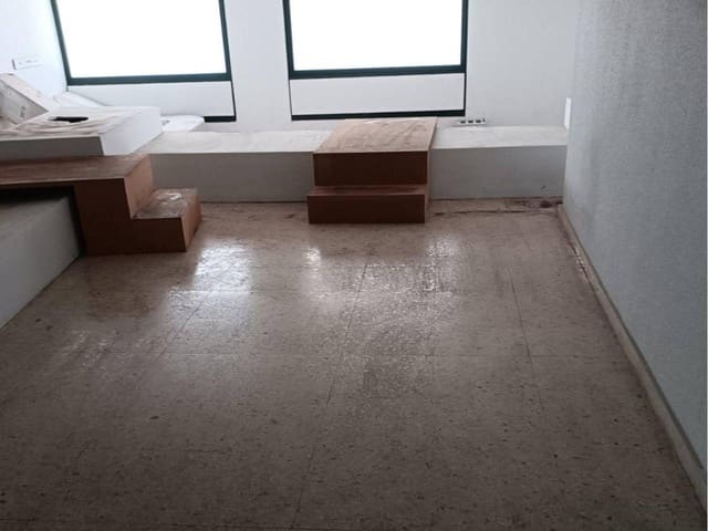 1 soverom Kommersiell til salgs i Santa Pola - € 401 000 (Ref: 7684043)