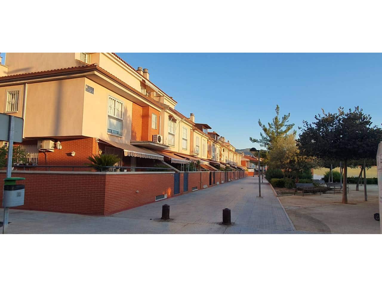 4 soveværelse Rækkehus til salg i Aljucer med swimmingpool garage - € 198.000 (Ref: 7775713)