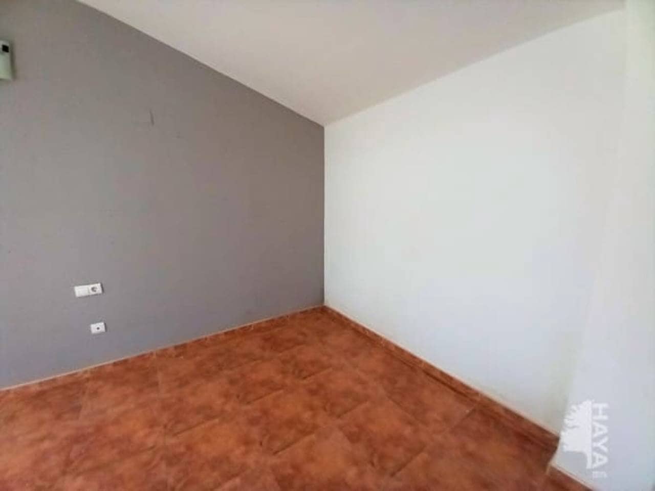 3 bedroom Flat for sale in Alzira with garage - € 107,500 (Ref: 7853993)