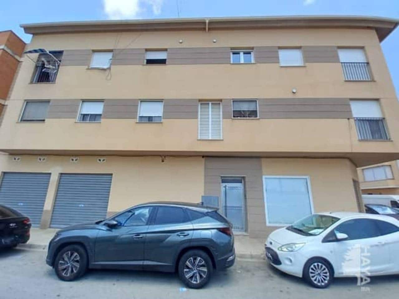3 bedroom Flat for sale in Alzira with garage - € 107,500 (Ref: 7853993)